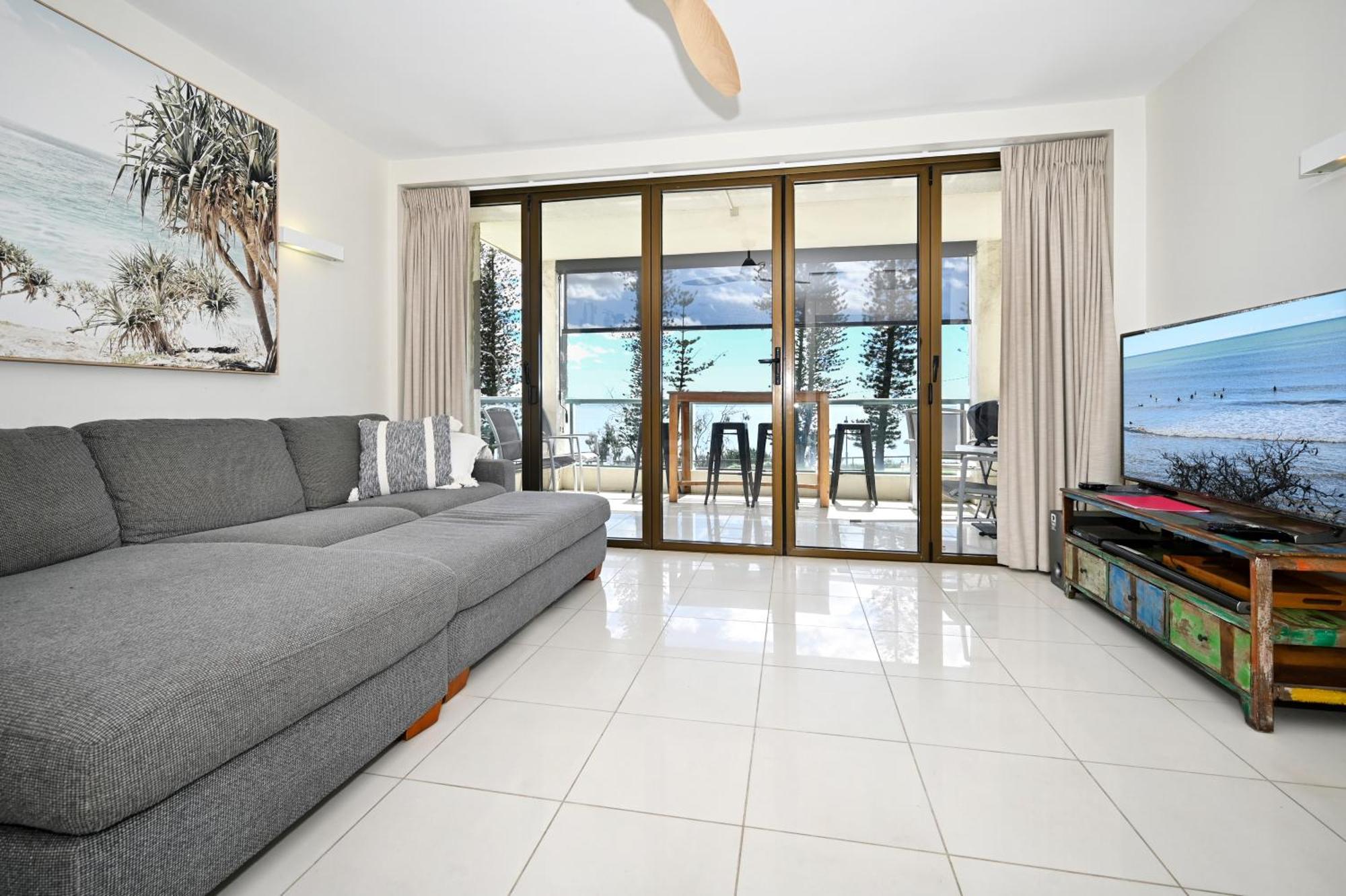 Apartment - Stunning Views Zf9 *